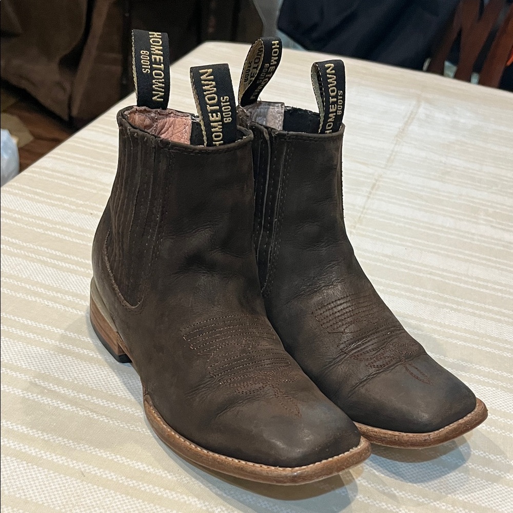 Hometown Boots Brown Leather Western Boots size 6 women